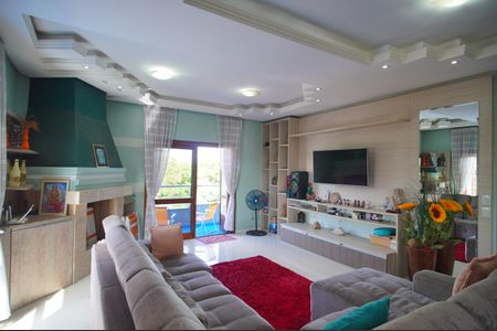 Sala de casa à venda com 3 quartos, 400m² em Scharlau, São Leopoldo