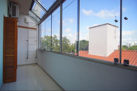 Casa à venda com 400m², 3 quartos e 2 vagasvaranda Quarto 2