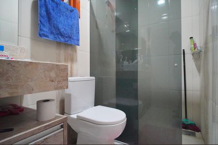 Casa à venda com 400m², 3 quartos e 2 vagasBanheiro