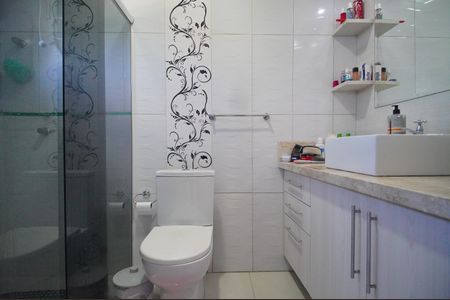 Casa à venda com 400m², 3 quartos e 2 vagasBanheiro da Suíte