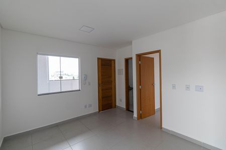 Sala/Cozinha/Área de Serviço  de apartamento à venda com 2 quartos, 42m² em Vila Talarico, São Paulo