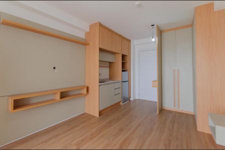 Studio à venda com 32m², 1 quarto e sem vaga Studio à venda com 32m², 1 quarto e sem vagaSala/Quarto