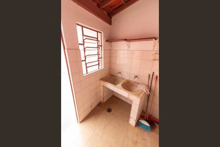 Casa à venda com 206m², 3 quartos e 4 vagas Casa à venda com 206m², 3 quartos e 4 vagasÁREA DE SERVIÇO