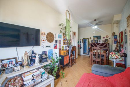 Sala de apartamento para alugar com 2 quartos, 65m² em Praça da Bandeira, Rio de Janeiro