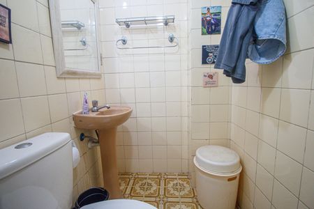 Apartamento para alugar com 65m², 2 quartos e 1 vaga Apartamento para alugar com 65m², 2 quartos e 1 vagaBanheiro Suite