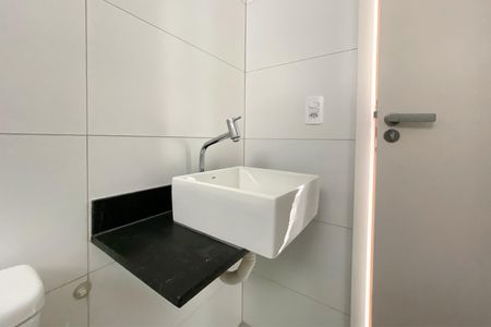 Apartamento à venda com 55m², 2 quartos e 2 vagas Apartamento à venda com 55m², 2 quartos e 2 vagasBanheiro