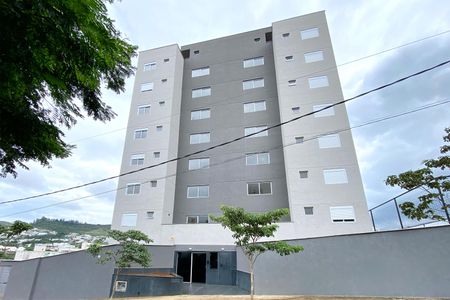 Apartamento à venda com 55m², 2 quartos e 2 vagas Apartamento à venda com 55m², 2 quartos e 2 vagasFachada