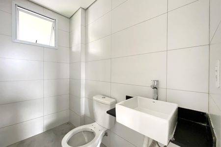 Apartamento à venda com 110m², 3 quartos e 2 vagas Apartamento à venda com 110m², 3 quartos e 2 vagasBanheiro