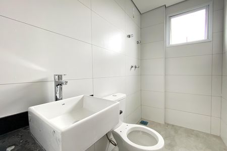 Apartamento à venda com 110m², 3 quartos e 3 vagas Apartamento à venda com 110m², 3 quartos e 3 vagasBanheiro da Suíte 1