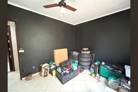 Casa à venda com 175m², 3 quartos e 2 vagasQuarto 2