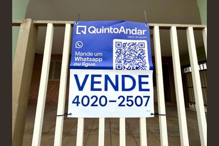 Casa à venda com 175m², 3 quartos e 2 vagasPlaca Aproximada 