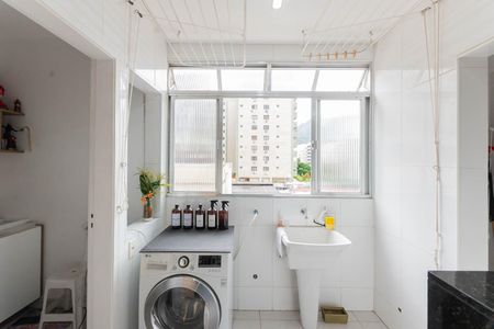 Apartamento à venda com 99m², 2 quartos e 2 vagasÁrea de Serviço