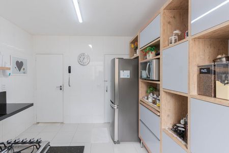 Apartamento à venda com 99m², 2 quartos e 2 vagasCozinha