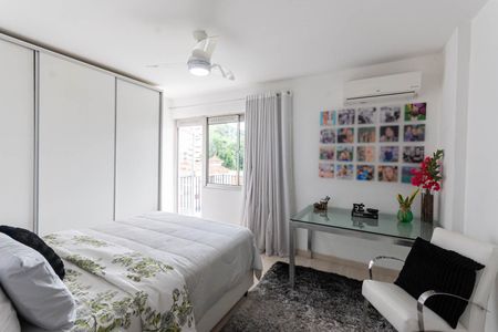 Apartamento à venda com 99m², 2 quartos e 2 vagasSuíte