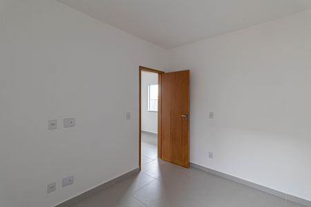 Quarto de apartamento à venda com 1 quarto, 34m² em Vila Talarico, São Paulo