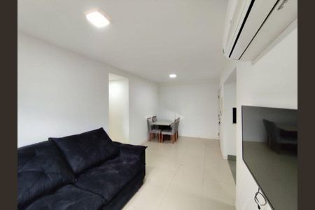 Sala  de apartamento para alugar com 2 quartos, 63m² em Glória, Porto Alegre