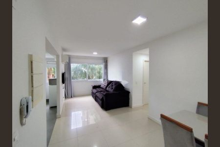 Sala  de apartamento para alugar com 2 quartos, 63m² em Glória, Porto Alegre