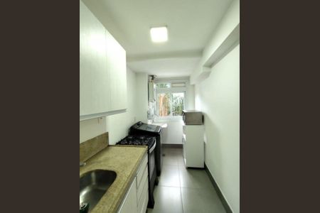 Cozinha  de apartamento para alugar com 2 quartos, 63m² em Glória, Porto Alegre