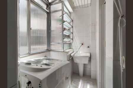 Apartamento à venda com 94m², 3 quartos e sem vaga Apartamento à venda com 94m², 3 quartos e sem vagaÁrea de Serviço