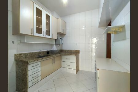 Apartamento à venda com 94m², 3 quartos e sem vaga Apartamento à venda com 94m², 3 quartos e sem vagaCozinha