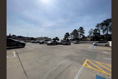 Apartamento para alugar com 48m², 2 quartos e 1 vaga Apartamento para alugar com 48m², 2 quartos e 1 vagaÁrea Comum - Estacionamento