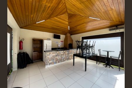 Apartamento para alugar com 48m², 2 quartos e 1 vaga Apartamento para alugar com 48m², 2 quartos e 1 vagaÁrea Comum - Churrasqueira