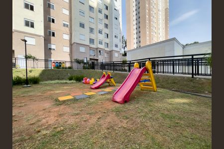 Apartamento para alugar com 48m², 2 quartos e 1 vaga Apartamento para alugar com 48m², 2 quartos e 1 vagaÁrea Comum - Playground