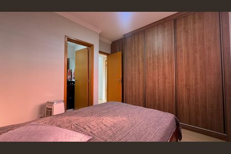 Apartamento à venda com 4 quartos, 150m² em Fernão Dias, Belo Horizonte