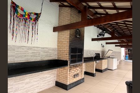 Apartamento para alugar com 343m², 3 quartos e 2 vagas Apartamento para alugar com 343m², 3 quartos e 2 vagasÁrea comum - Churrasqueira