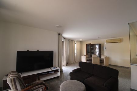 Apartamento para alugar com 343m², 3 quartos e 2 vagasTerraço - Sala
