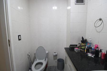 Apartamento para alugar com 343m², 3 quartos e 2 vagasBanheiro da suíte 2