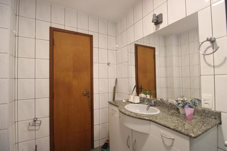 Apartamento para alugar com 343m², 3 quartos e 2 vagasTerraço - Banheiro
