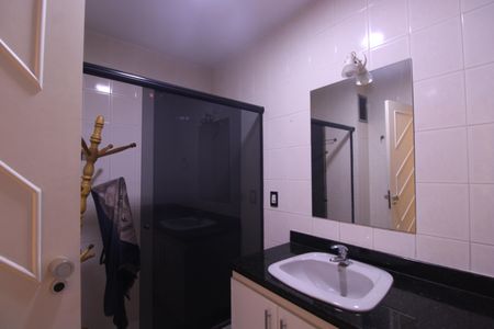 Apartamento para alugar com 343m², 3 quartos e 2 vagasBanheiro social