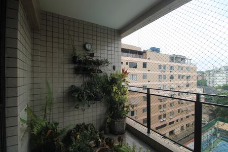 Apartamento para alugar com 343m², 3 quartos e 2 vagasSala - Varanda