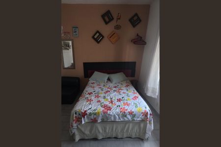 Sala/Quarto de kitnet/studio para alugar com 1 quarto, 28m² em Embaré, Santos