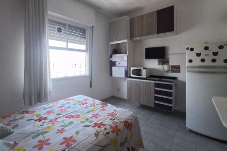 Sala/Quarto de kitnet/studio para alugar com 1 quarto, 28m² em Embaré, Santos