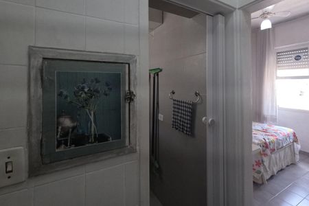 Cozinha de kitnet/studio para alugar com 1 quarto, 28m² em Embaré, Santos