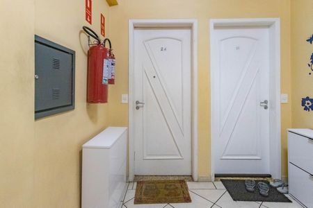 Apartamento à venda com 70m², 3 quartos e 2 vagas Apartamento à venda com 70m², 3 quartos e 2 vagasEntrada