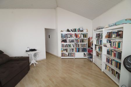 Casa de condomínio para alugar com 405m², 4 quartos e 4 vagasSala 2