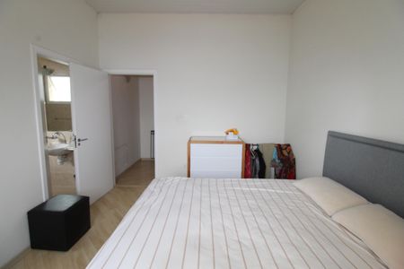 Casa de condomínio para alugar com 405m², 4 quartos e 4 vagasSuíte 1