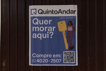 Casa à venda com 120m², 3 quartos e 5 vagas Casa à venda com 120m², 3 quartos e 5 vagasPlaca