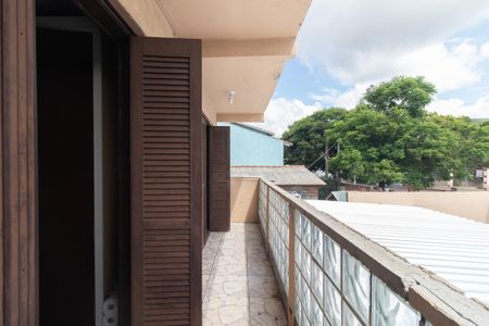varanda de casa à venda com 3 quartos, 120m² em Vila Joao Pessoa, Porto Alegre