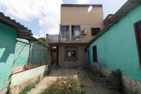 Casa à venda com 120m², 3 quartos e 5 vagas Casa à venda com 120m², 3 quartos e 5 vagasquintal