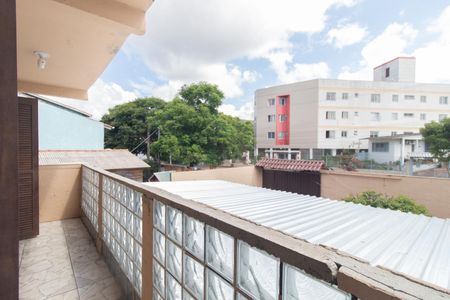 Casa à venda com 120m², 3 quartos e 5 vagas Casa à venda com 120m², 3 quartos e 5 vagasvaranda
