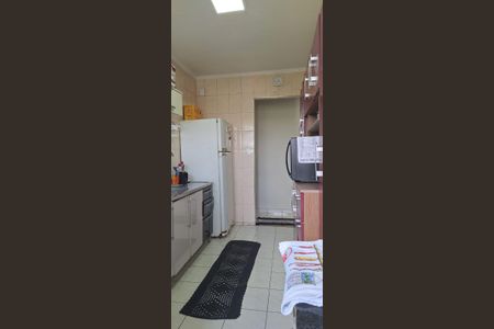 Banheiro de apartamento à venda com 2 quartos, 55m² em Vila Silvia, São Paulo