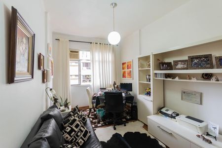 Apartamento à venda com 38m², 1 quarto e sem vagaSala