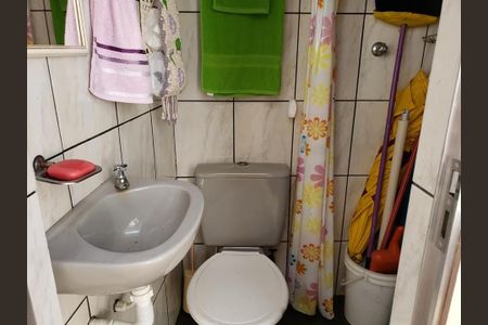 Banheiro de casa de condomínio à venda com 2 quartos, 118m² em Taquara, Rio de Janeiro