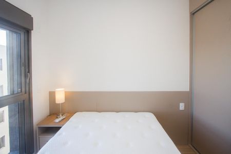 Suíte de apartamento para alugar com 2 quartos, 47m² em Santo Amaro, São Paulo