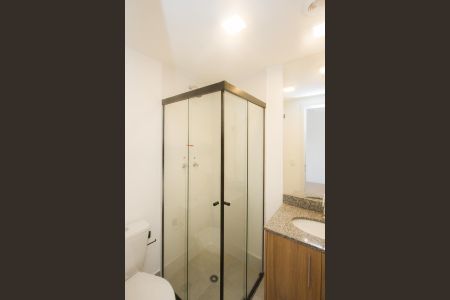 Apartamento à venda com 47m², 2 quartos e sem vaga Apartamento à venda com 47m², 2 quartos e sem vagaBanheiro social