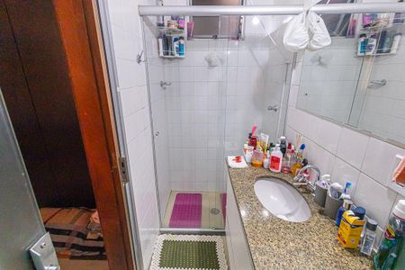 Apartamento à venda com 159m², 3 quartos e 1 vaga Apartamento à venda com 159m², 3 quartos e 1 vagasuite